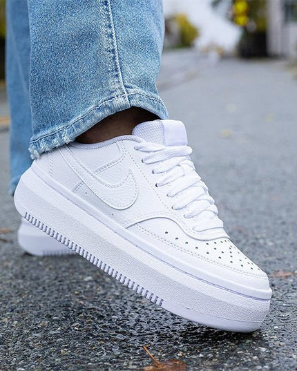 ZAPATILLA NIKE COURT VISION ALTA - BONZER