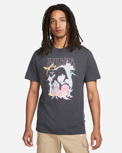 POLERA NIKE M NSW TEE FANTASY GRAPHIC - BONZER