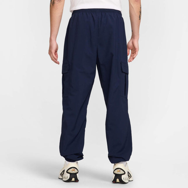 PANTALON DE BUZO NIKE CLUB WVN