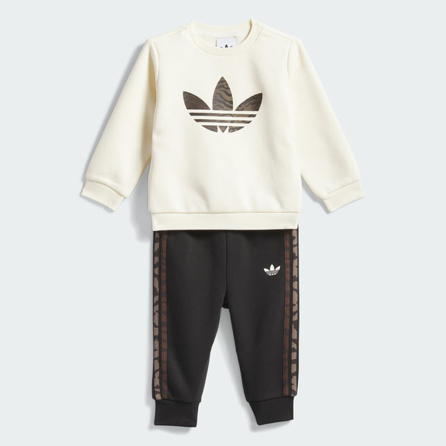 Traje de buzo Adidas Originals Crew Set en color blanco crema.