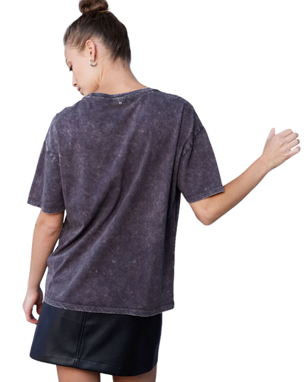 POLERA FOSTER GRAPHIC BRILLOS