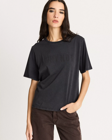 Polera FOSTER POLERA FOSTER MESA REGULAR en color negro