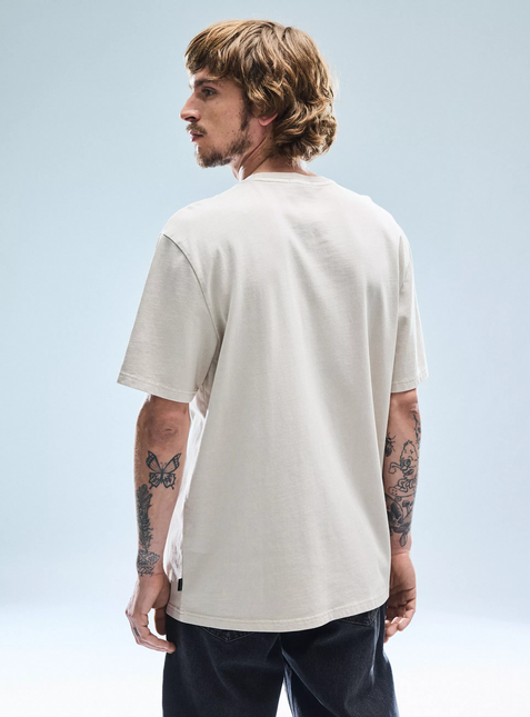 POLERA FOSTER CON BOLSILLO LAVADA