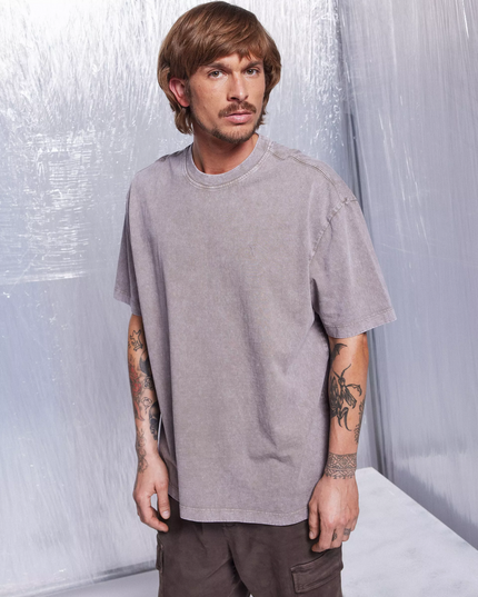 Polera FOSTER polera foster lisa oversize en color gris