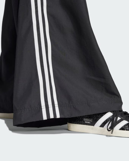 PANTALON DE BUZO ADIDAS ORIGINALS OVERSIZED