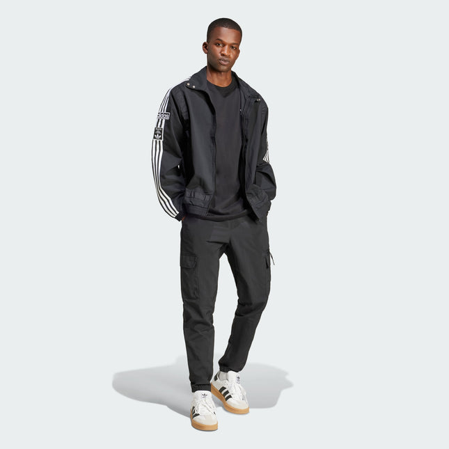 PANTALON DE BUZO ADIDAS ORIGINALS ESS WOVEN