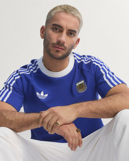 Polera Adidas Originals Polera Adidas Originals Afa Og Tee en color azul