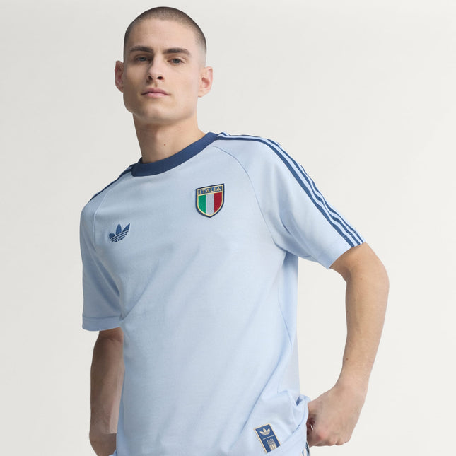 Polera Adidas Originals Polera Adidas Originals Figc Og Tee en color azul