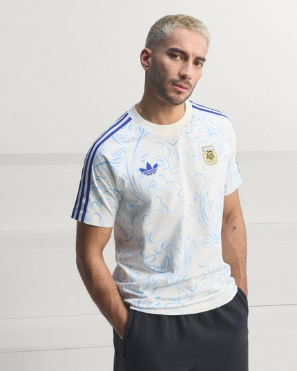 Polera Adidas Originals Afa Og Tee en color blanco.