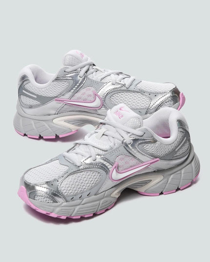 ZAPATILLA NIKE V5 RNR