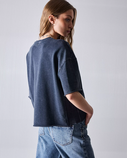 POLERA FOSTER CROP TEXTO - MAWI