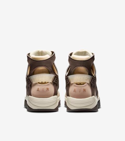 ZAPATILLA NIKE AIR FLIGHT HUARACHE NES
