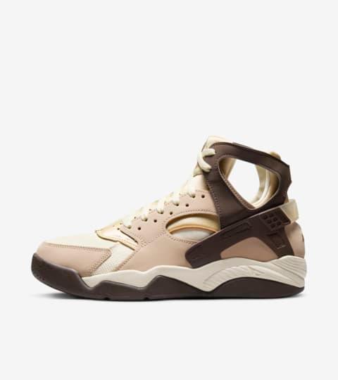 ZAPATILLA NIKE AIR FLIGHT HUARACHE NES