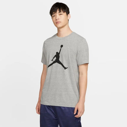 Polera NIKE polera nike jordan jumpman ss crew en color gris