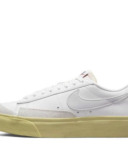 NIKE BLAZER LOW PLATAFOR SNEAKER