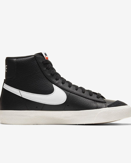 ZAPATILLA NIKE BLAZER MID '77 VNTG