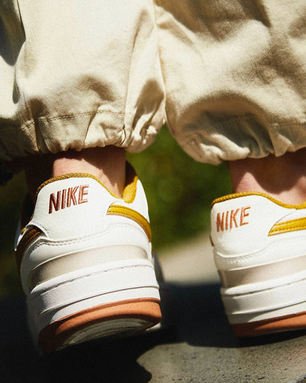 NIKE GAMMA FORCE SNEAKER